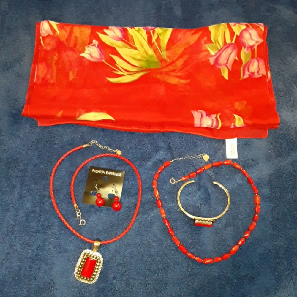 Red Jewelry Set with Scarf